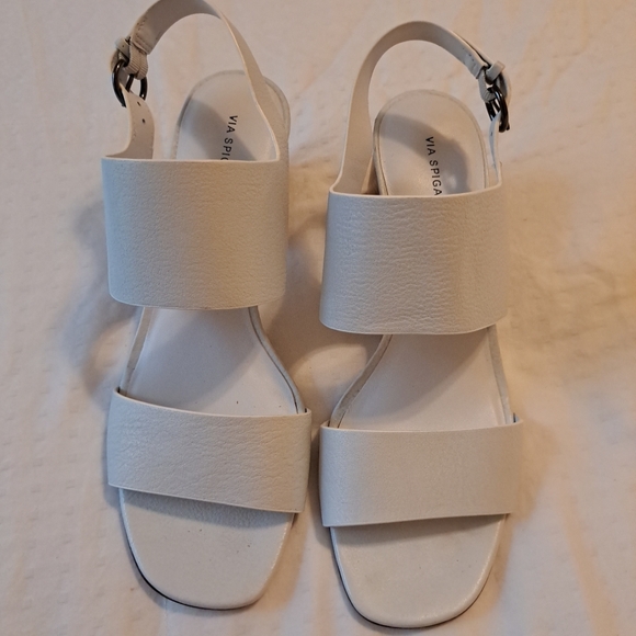 Via Spiga Shoes - Via Spiga Leather Sandals White Size 9 Excellent Condition
